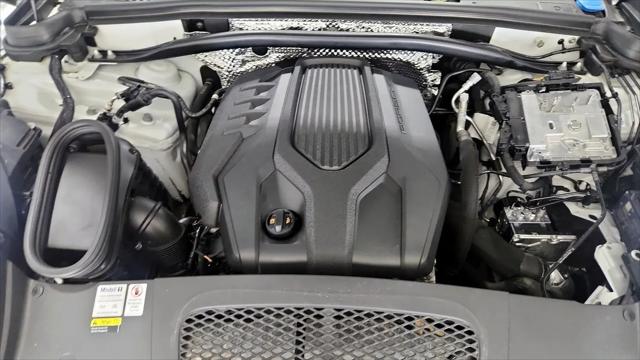 2022 Porsche Macan Macan