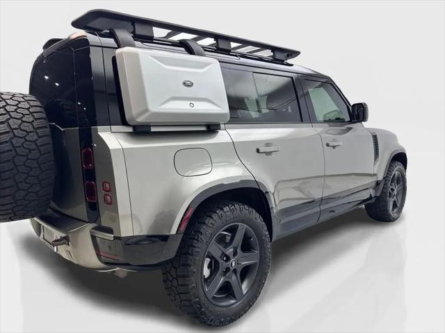 2023 Land Rover Defender 110 X-Dynamic SE