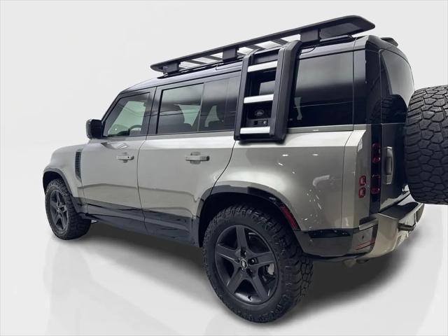 2023 Land Rover Defender 110 X-Dynamic SE