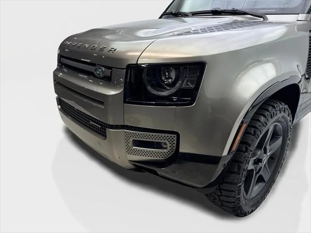 2023 Land Rover Defender 110 X-Dynamic SE