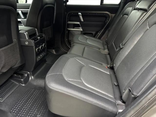 2023 Land Rover Defender 110 X-Dynamic SE