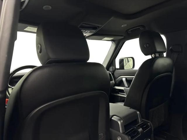 2023 Land Rover Defender 110 X-Dynamic SE