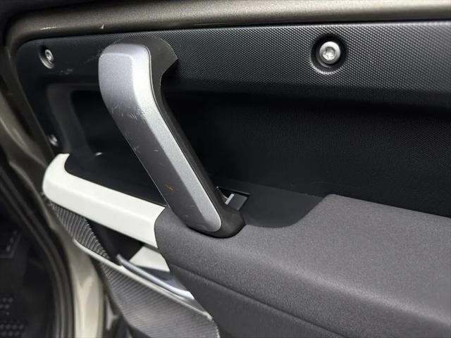 2023 Land Rover Defender 110 X-Dynamic SE