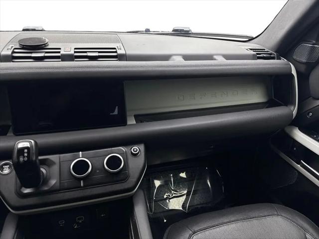 2023 Land Rover Defender 110 X-Dynamic SE