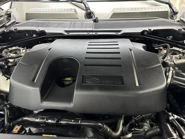 2023 Land Rover Defender 110 X-Dynamic SE