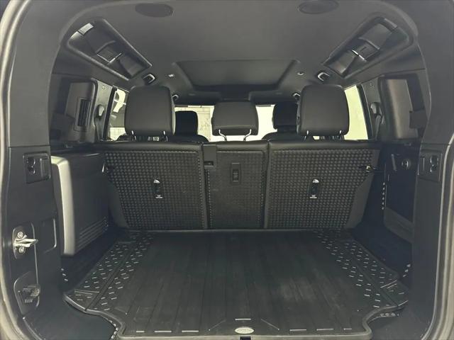 2023 Land Rover Defender 110 X-Dynamic SE
