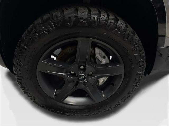 2023 Land Rover Defender 110 X-Dynamic SE