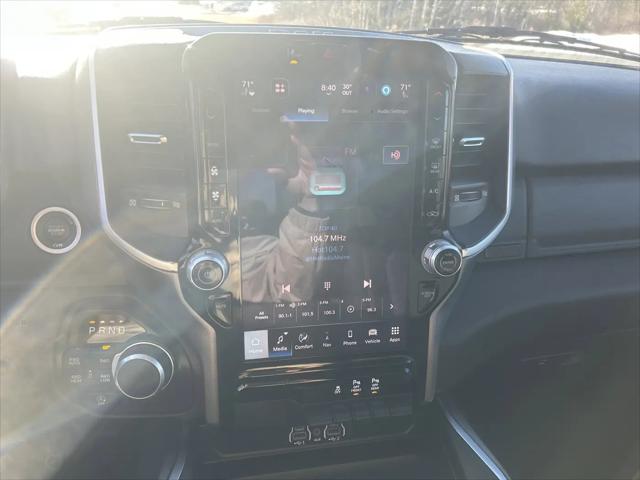 2025 Ram 1500 Big Horn Crew Cab 4x4 5'7" Box