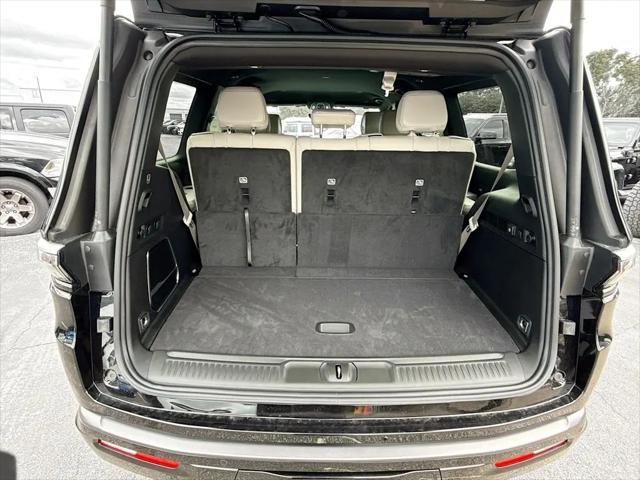 2026 Jeep Grand Wagoneer 4x2