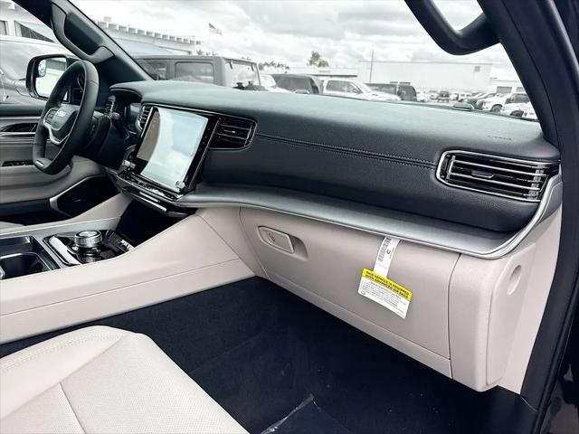 2026 Jeep Grand Wagoneer 4x2