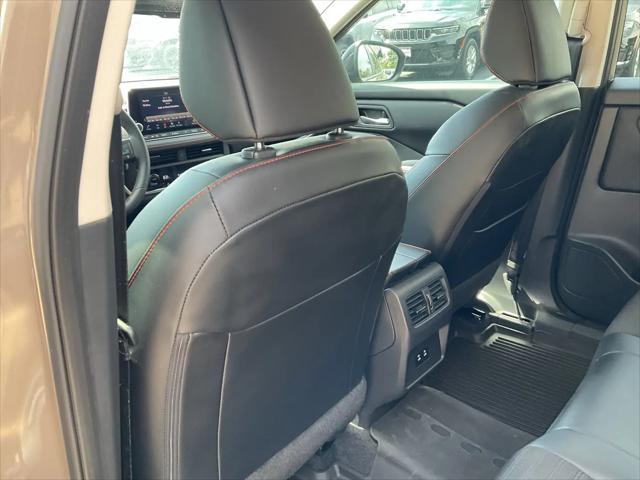 2025 Nissan Rogue Rock Creek