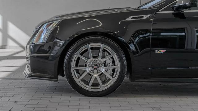2011 Cadillac CTS-V Standard