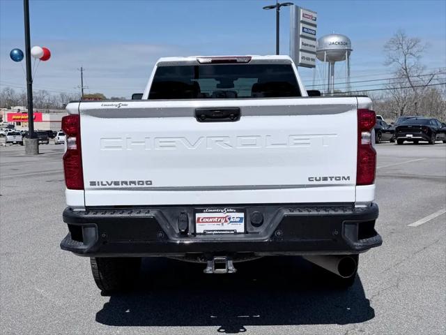2025 Chevrolet Silverado 2500HD Custom