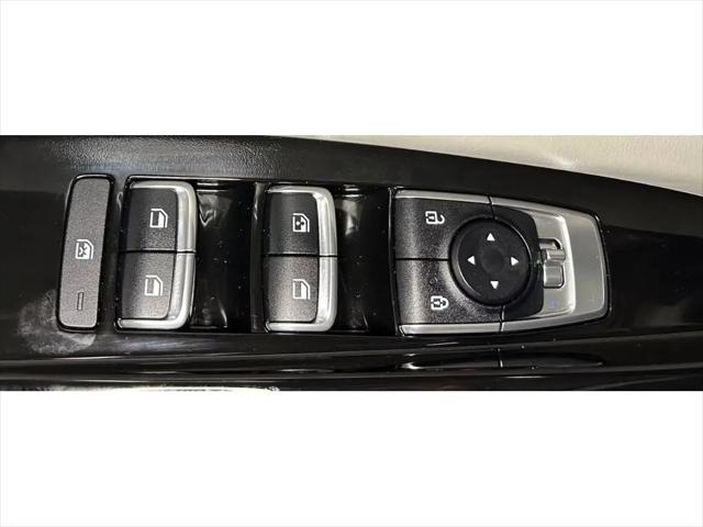 2023 Kia Carnival MPV EX
