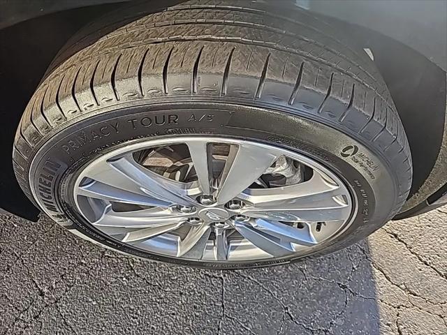 2023 Cadillac XT5 AWD Premium Luxury