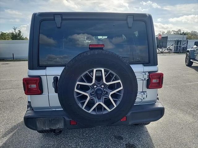 2024 Jeep Wrangler 4-Door Sahara