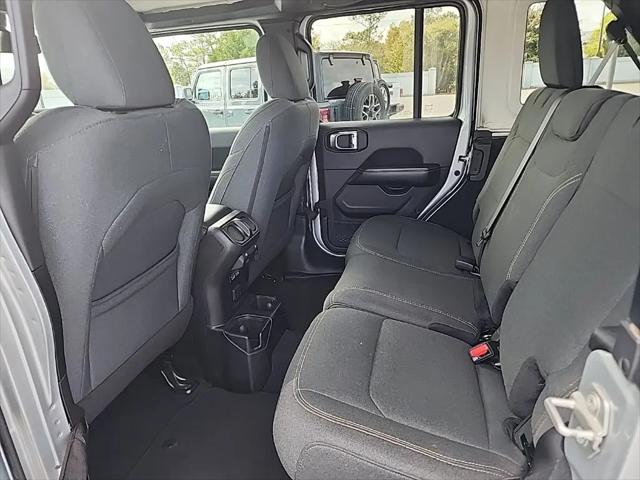 2024 Jeep Wrangler 4-Door Sahara
