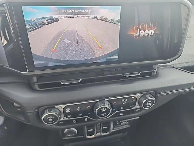 2024 Jeep Wrangler 4-Door Sahara
