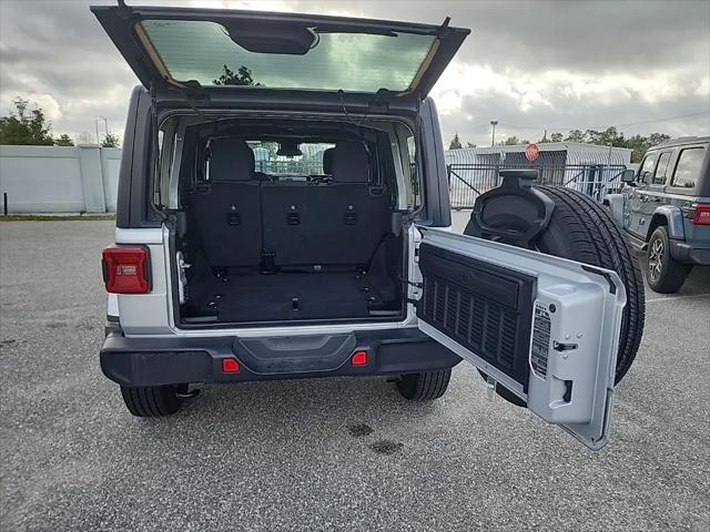 2024 Jeep Wrangler 4-Door Sahara