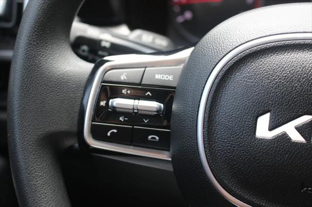 2023 Kia Sorento LX