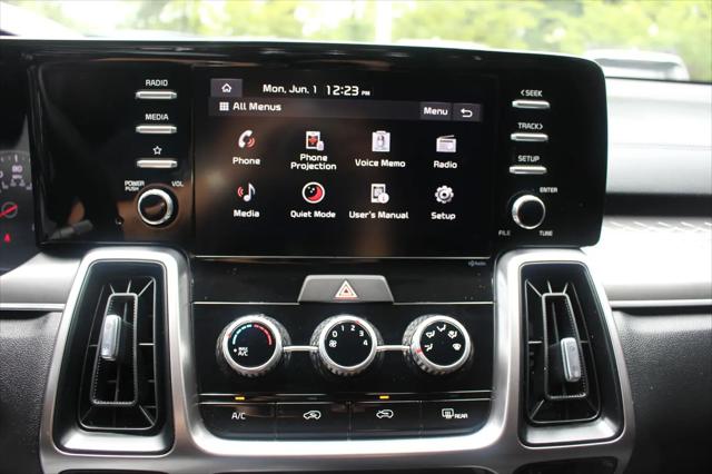 2023 Kia Sorento LX