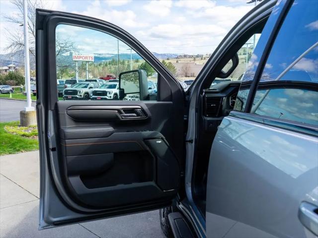 2026 GMC Sierra 2500HD Crew Cab, Standard Bed, AT4, 4WD