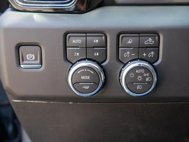 2026 GMC Sierra 2500HD Crew Cab, Standard Bed, AT4, 4WD