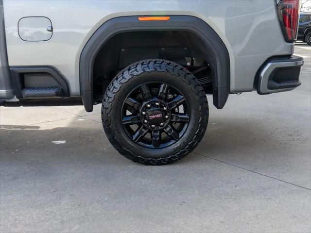 2026 GMC Sierra 2500HD Crew Cab, Standard Bed, AT4, 4WD