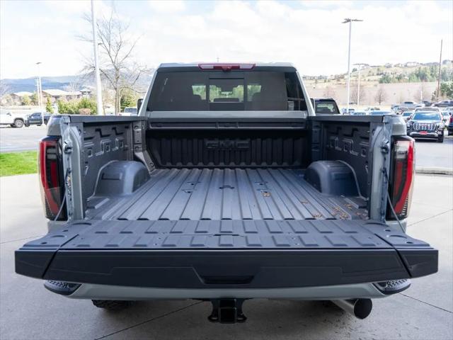 2026 GMC Sierra 2500HD Crew Cab, Standard Bed, AT4, 4WD