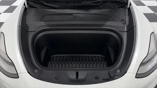 2021 Tesla Model Y Standard Range Rear-Wheel Drive