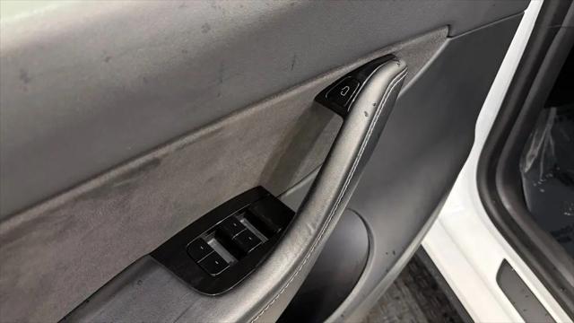 2021 Tesla Model Y Standard Range Rear-Wheel Drive