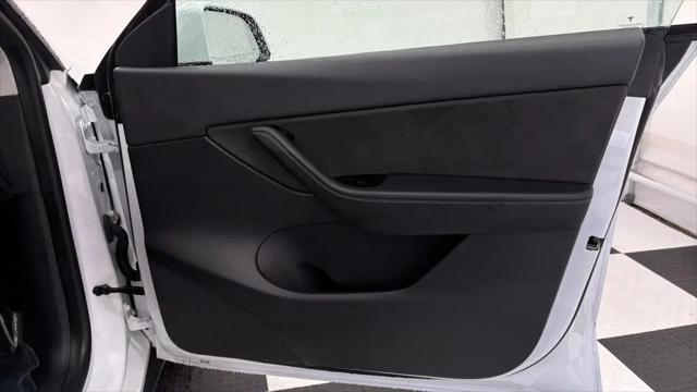2021 Tesla Model Y Standard Range Rear-Wheel Drive