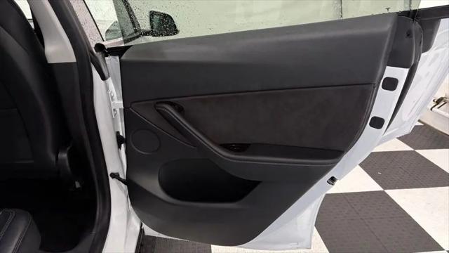 2021 Tesla Model Y Standard Range Rear-Wheel Drive