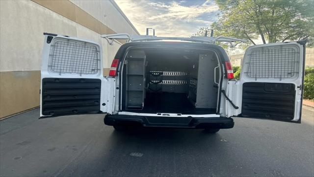 2023 GMC Savana Cargo RWD 2500 Regular Wheelbase Work Van