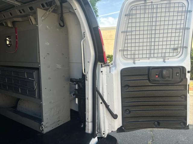 2023 GMC Savana Cargo RWD 2500 Regular Wheelbase Work Van