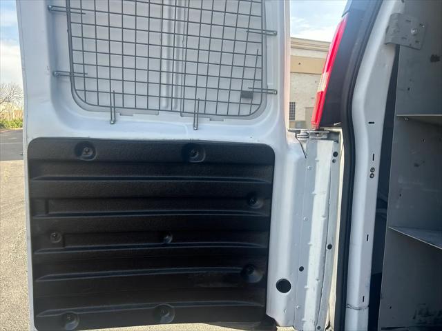 2023 GMC Savana Cargo RWD 2500 Regular Wheelbase Work Van