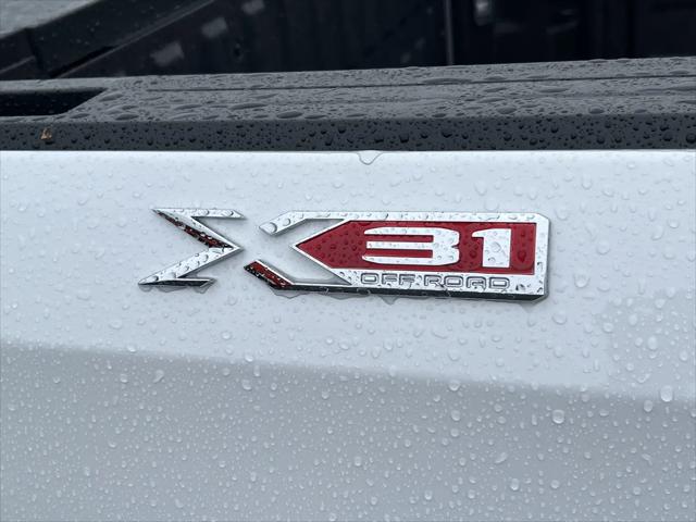 2026 GMC Sierra 1500 Crew Cab, Standard Bed, SLT, 4WD