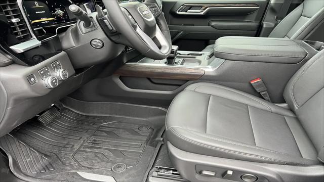 2026 GMC Sierra 1500 Crew Cab, Standard Bed, SLT, 4WD