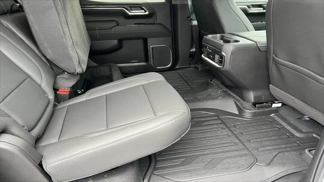 2026 GMC Sierra 1500 Crew Cab, Standard Bed, SLT, 4WD