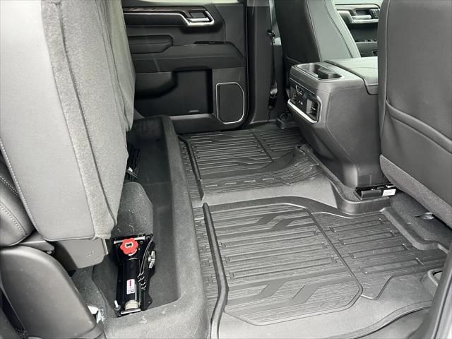 2026 GMC Sierra 1500 Crew Cab, Standard Bed, SLT, 4WD