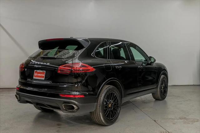2017 Porsche Cayenne Platinum Edition