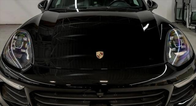 2017 Porsche Cayenne Platinum Edition