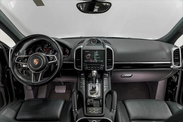 2017 Porsche Cayenne Platinum Edition