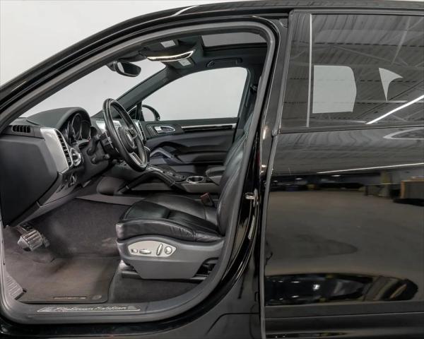 2017 Porsche Cayenne Platinum Edition