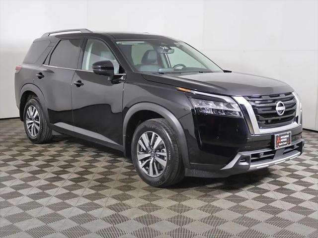 2024 Nissan Pathfinder SL 4WD