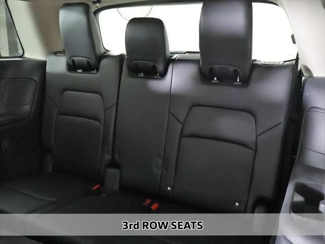 2024 Nissan Pathfinder SL 4WD