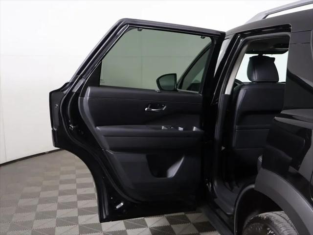2024 Nissan Pathfinder SL 4WD