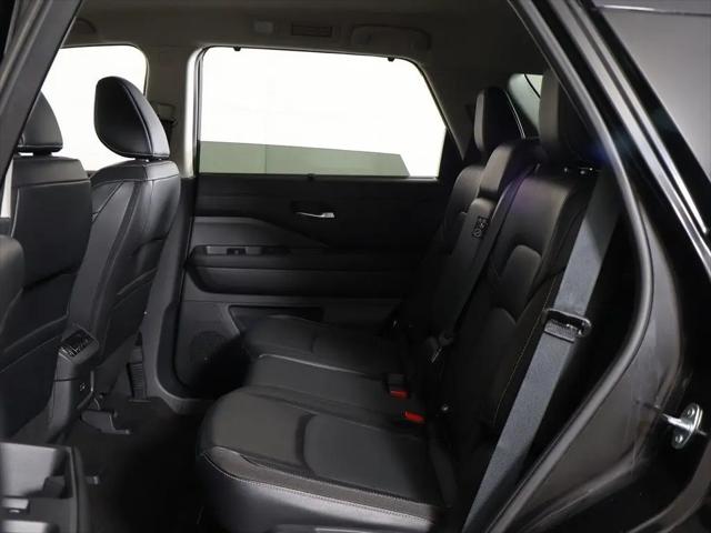 2024 Nissan Pathfinder SL 4WD