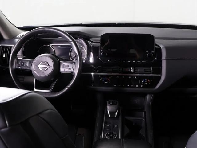 2024 Nissan Pathfinder SL 4WD