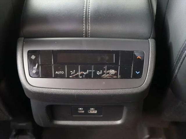 2024 Nissan Pathfinder SL 4WD